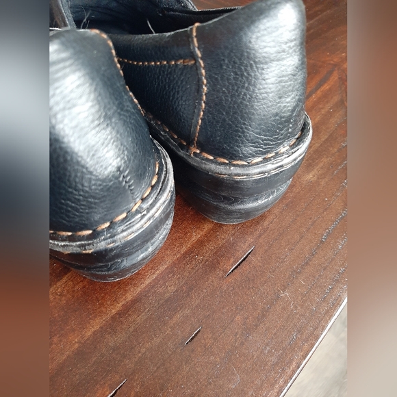 B.O.C. BORN CONCEPTS Clogs - Picture 3 of 6